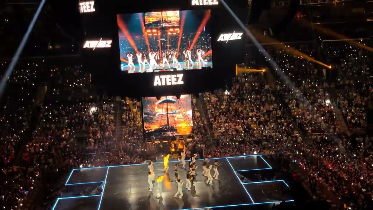 ATEEZ - Wonderland | KCON LA 2022 Fancam