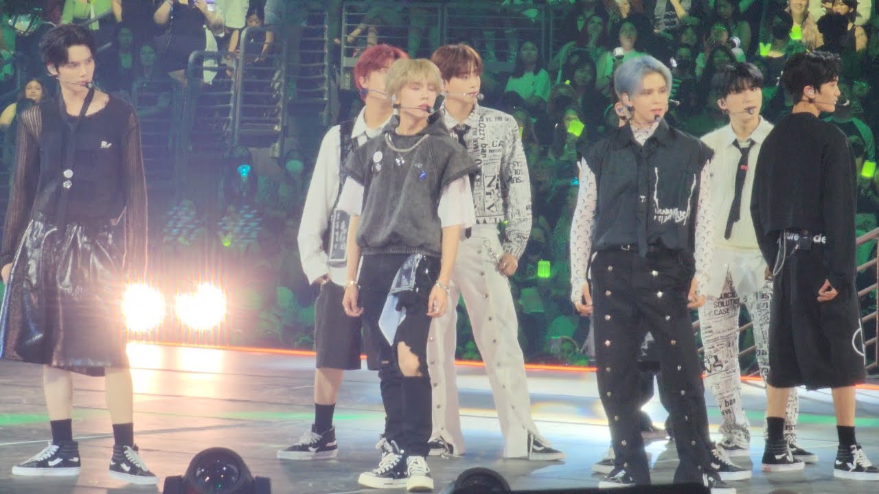 230818 CRAVITY - Baddie | KCON LA 2023 Day 1 [4K Fancam]