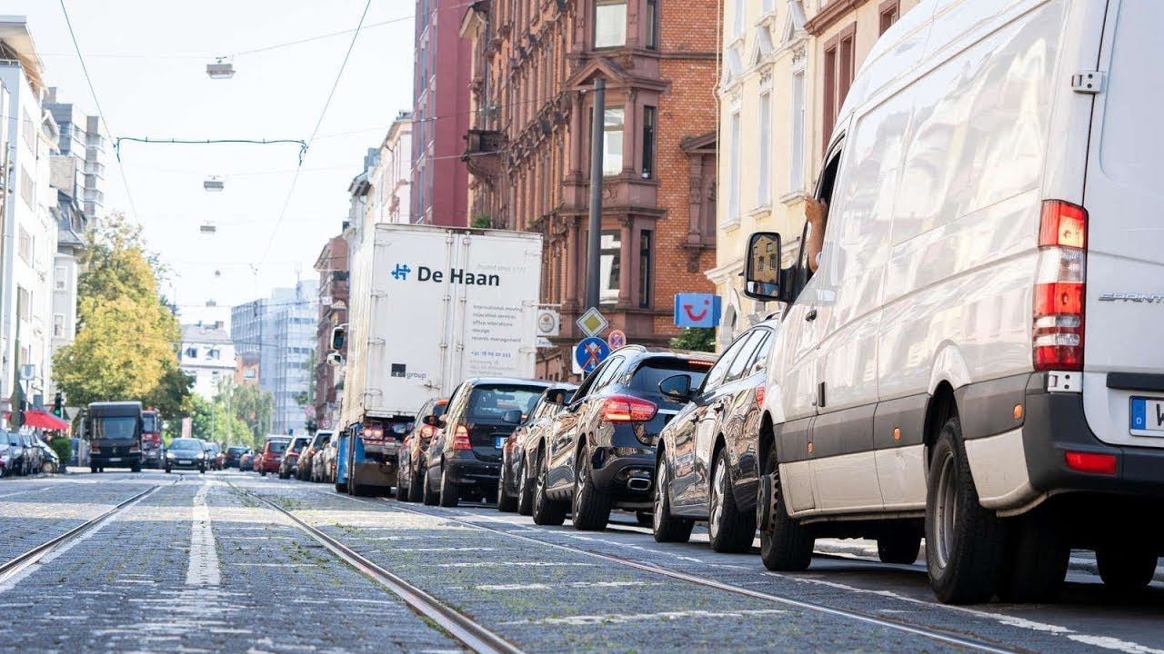 Verkehrswende: Wer hat Vorfahrt in Frankfurt?