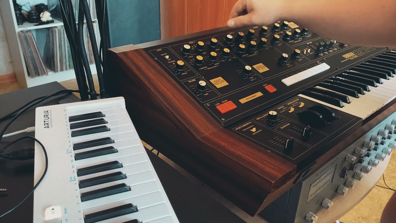 Yamaha CS20M