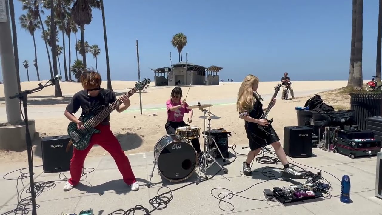 Asterism - Dawn Live/ Busking Venice Beach CA 7/7/25