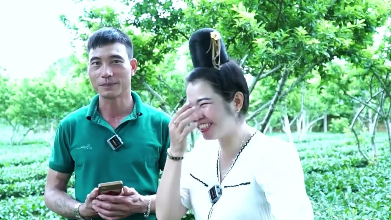 Quàng Lả Lần Nay Làm Cho Lò Thin Phải Tâm Phục Khẩu Phục Vì Hát Quá Xuất Sắc
