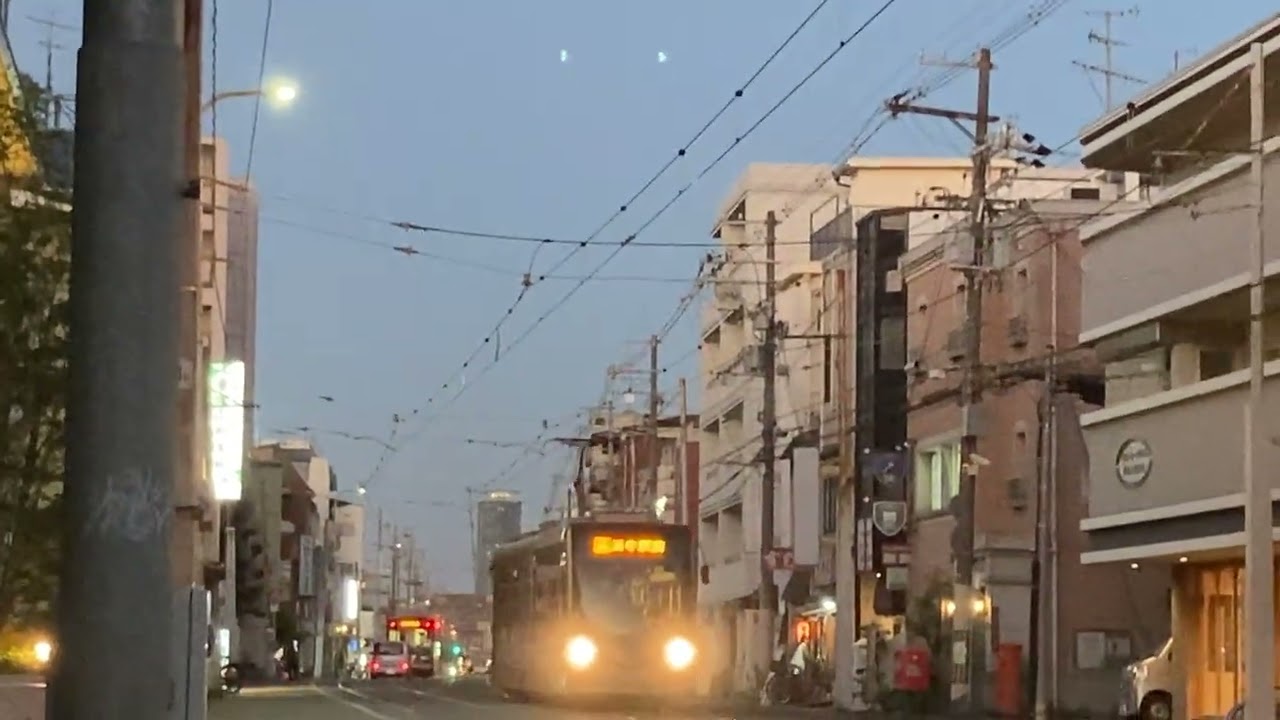 阪堺電車帝塚山三丁目駅から天王寺駅前行きが発車する&浜寺駅前行きが到着する