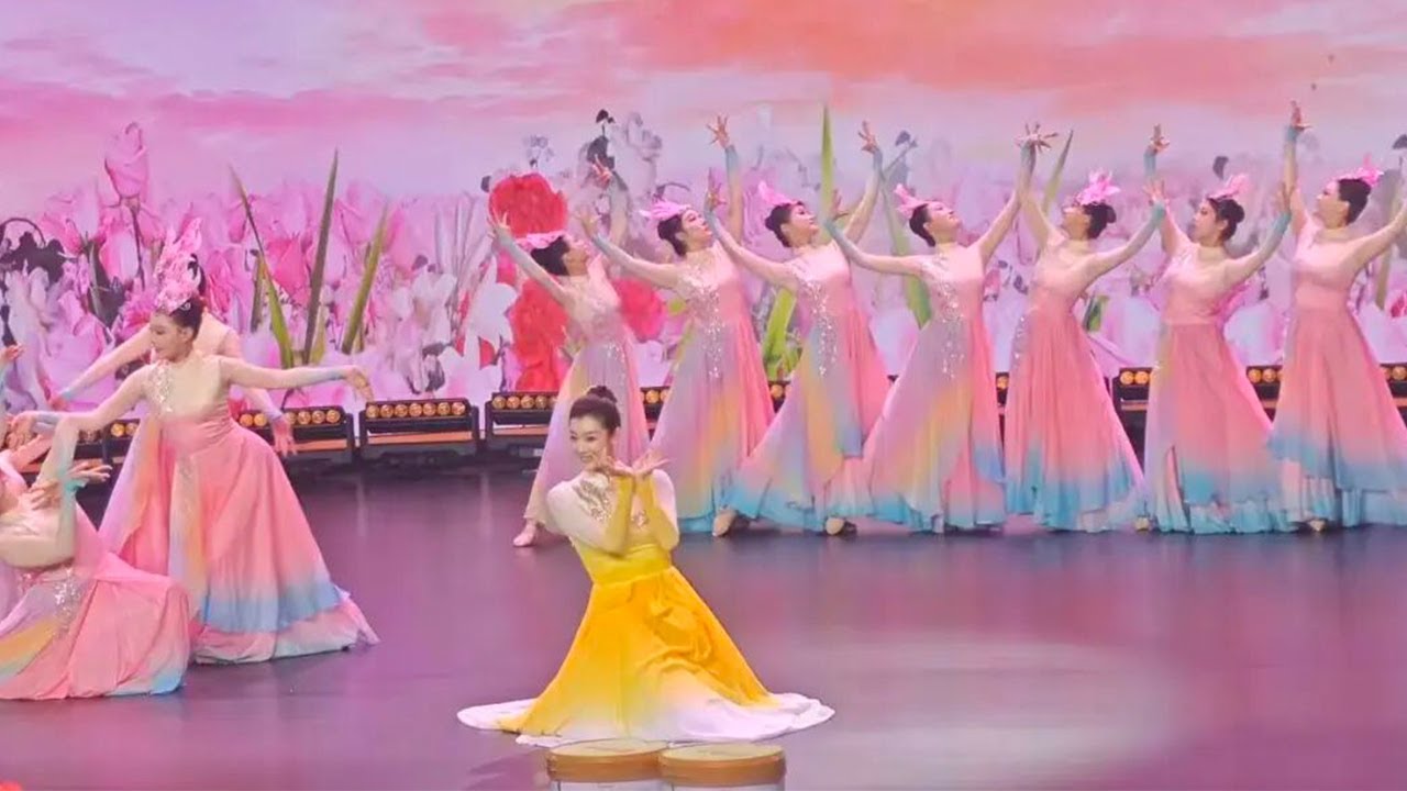 朱迅 杨帆撺掇云飞学跳蒙古舞，云飞展现“血脉觉醒”，女儿为妈妈编广场舞用舞蹈表孝心丨第艺流「劲舞开跳吧」20251211