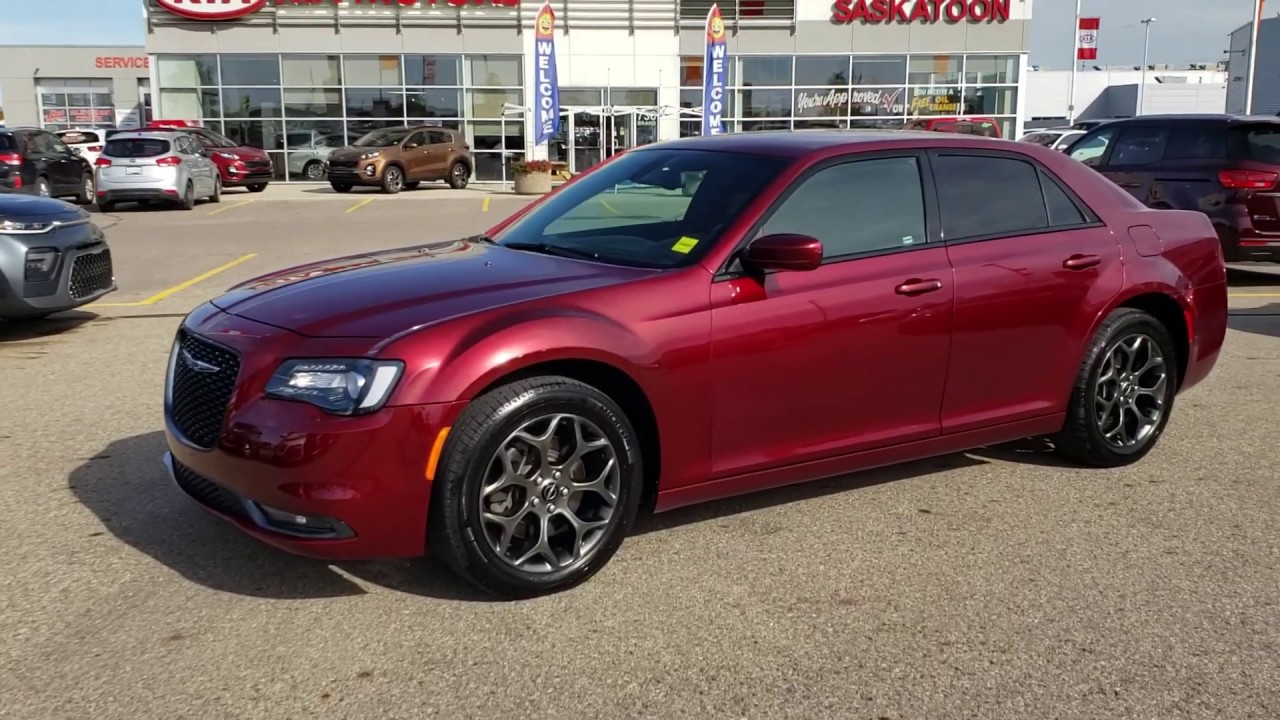 2018 Chrysler 300 S AWD Walk Around Review