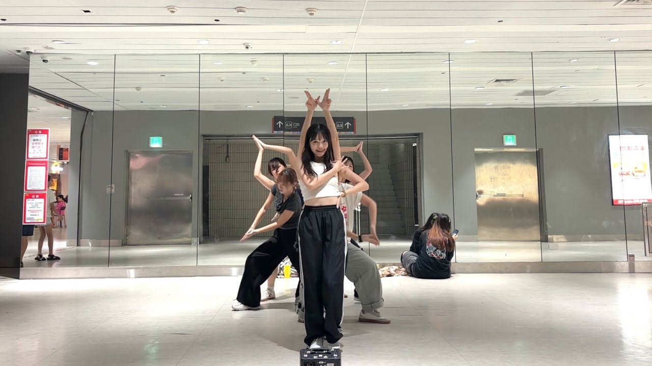 CHAEYOUNG “SHOOT (Firecracker)” dance cover practice by 95%