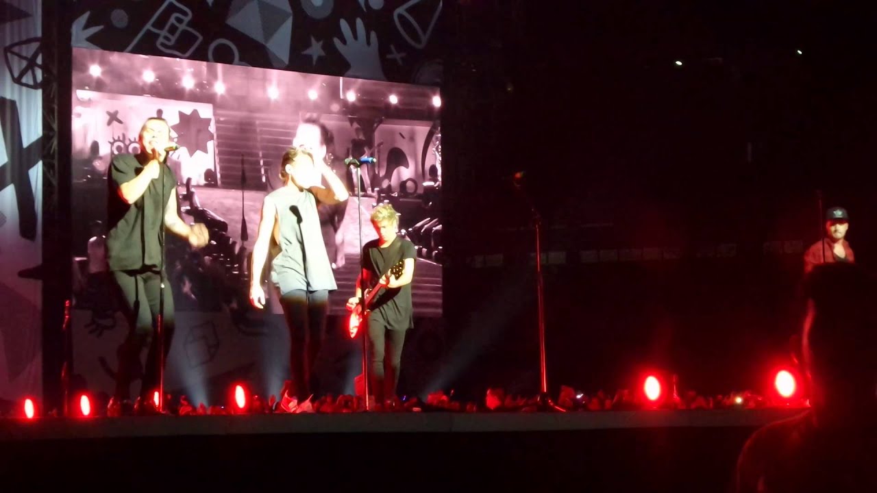 One Direction - Little Black Dress & Where Do Broken Hearts Go (On The Road Again Tour Jakarta)