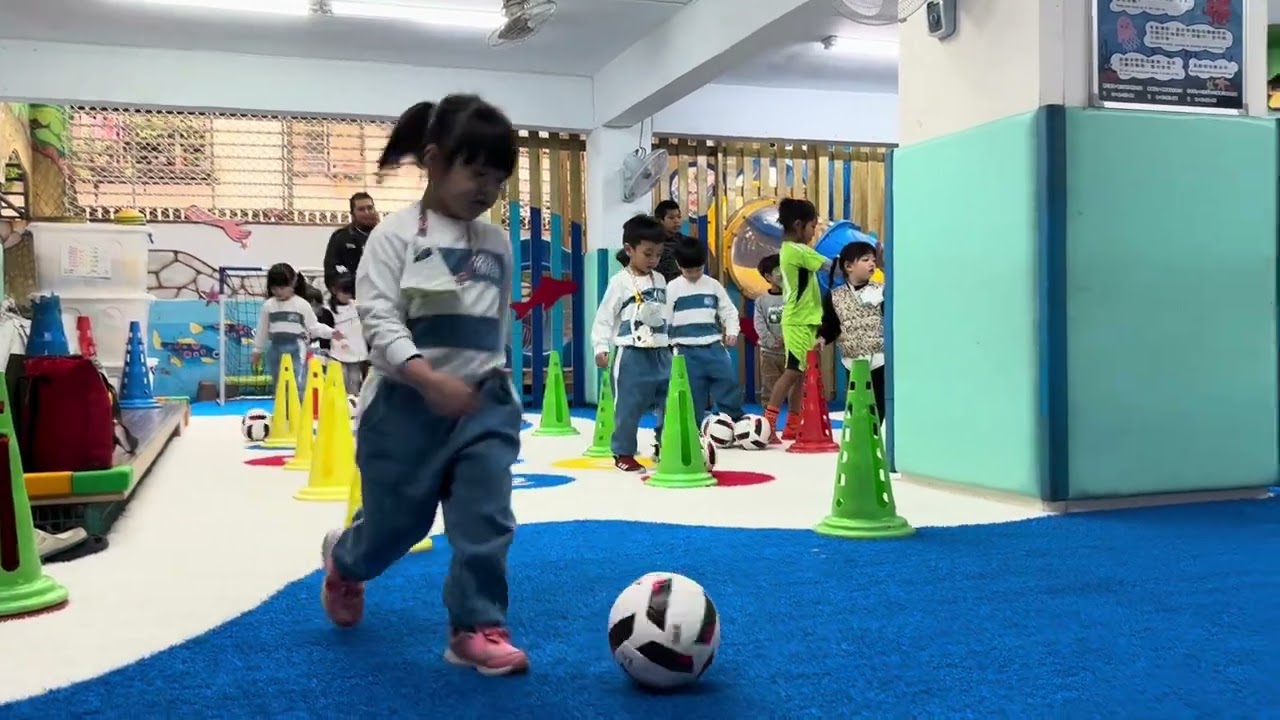 2026/1/13到幼兒園踢足球