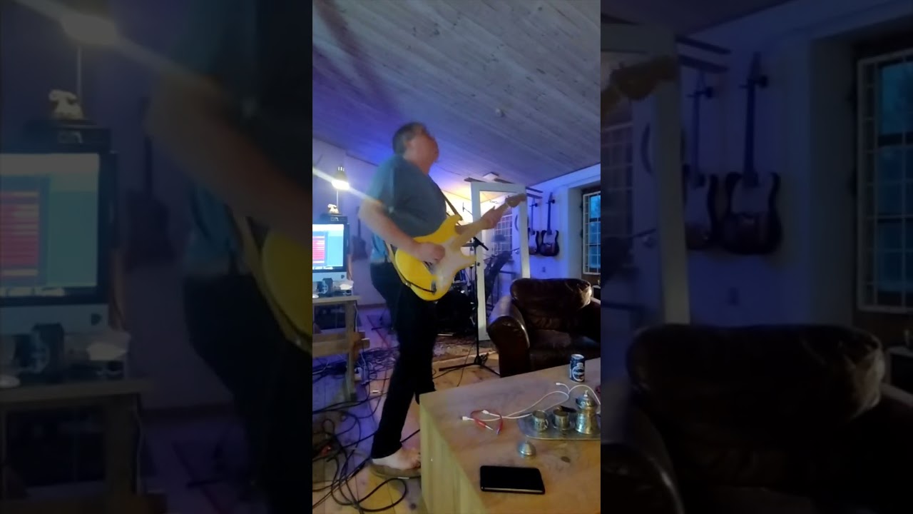Mad Dogs Plays the Blues... :)