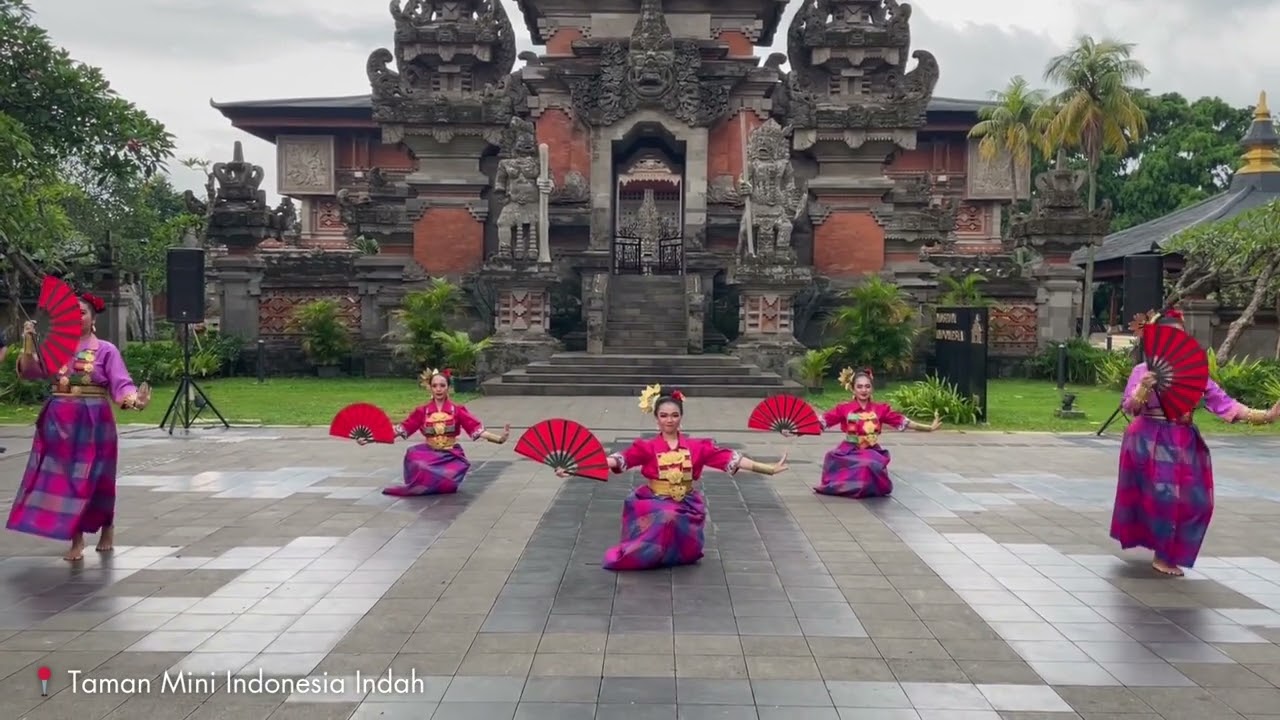 Soul Of Youth TMII - Tari Lita' Mandar (Tarian dari Sulawesi Barat)