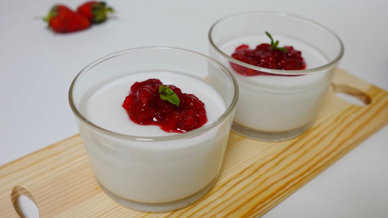 Coconut Panna Cotta /New Year Spcl Simple Coconut Panna Cotta with Strawberry Sauce/Coconut Desert