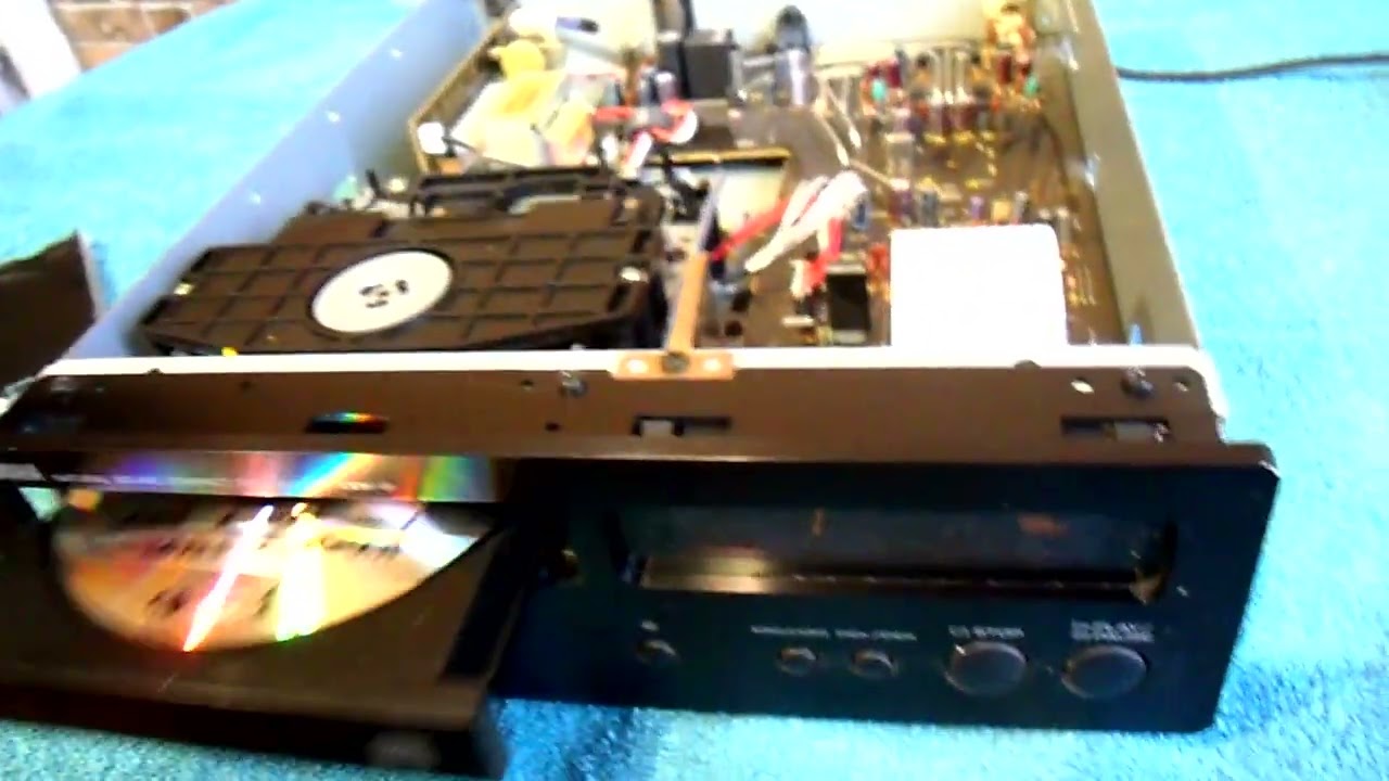 YAMAHA CDX-9 (kss-210a, 1997-99 гг.) не читает диск. Обзор, устранение неисправности, профилактика.