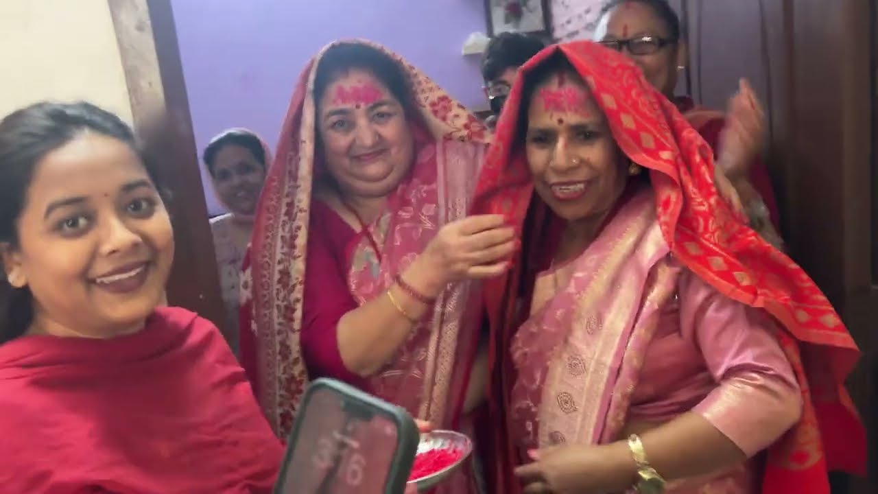 Sister ki Saas Se Mom Ki Milni hogyi finally | Nepali traditional type se samdhelo 