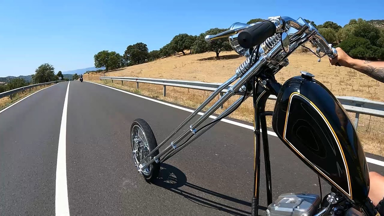 Sardegna - Italy (Old School Long Fork Chopper)