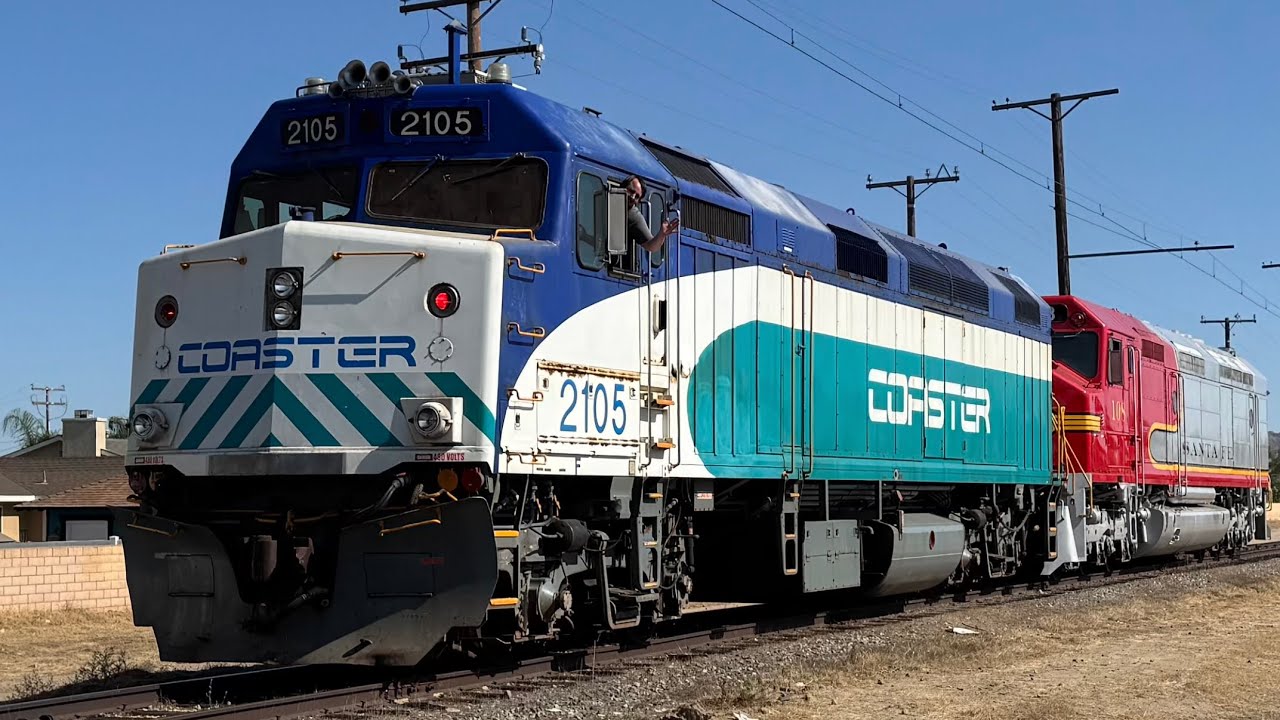 Mike Armstrong operating coaster F40PHM-2c 2105 with its killer, K5LA at the SoCal Railway Museum!!