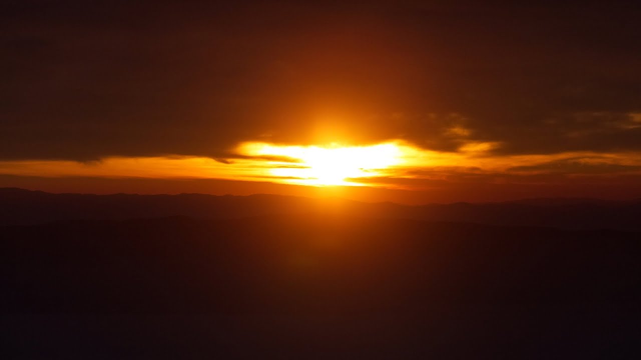 Ambient Landscapes: Glaring Sun (Relaxation and Awe)
