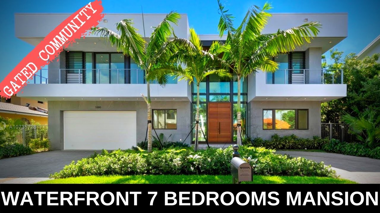 WATERFRONT LUXURY HOUSE - GATED COMMUNITY IN NORTH MIAMI- EASTERN SHORES -