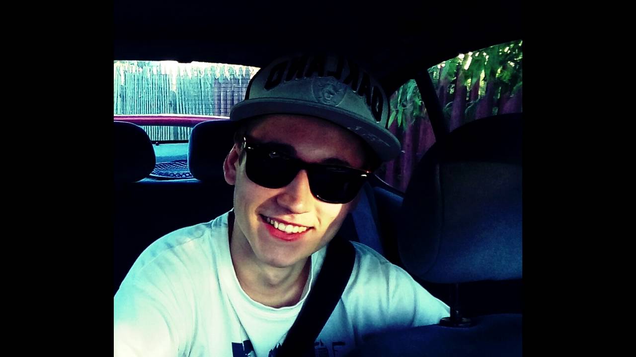 Mathew -  26 300