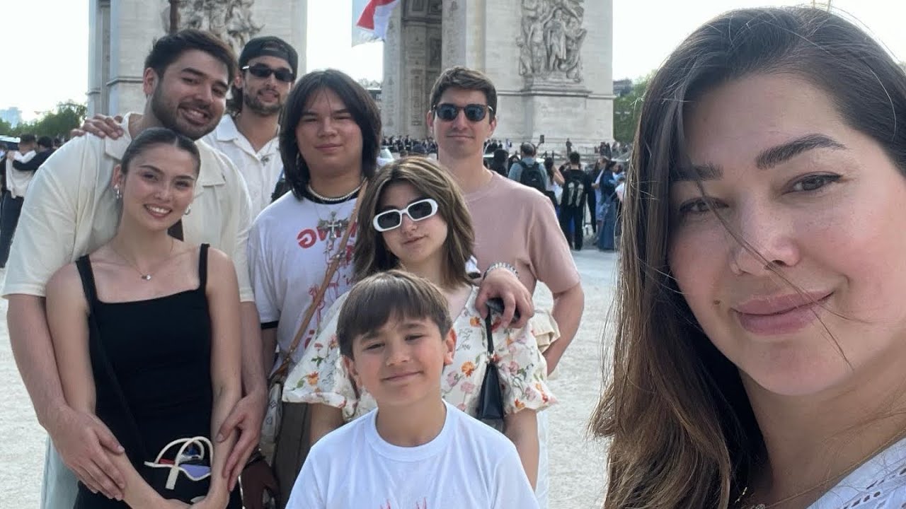 Jackie Forster~ we're complete again! Reunited with Kobe and Andre Paras in Paris! latest Update