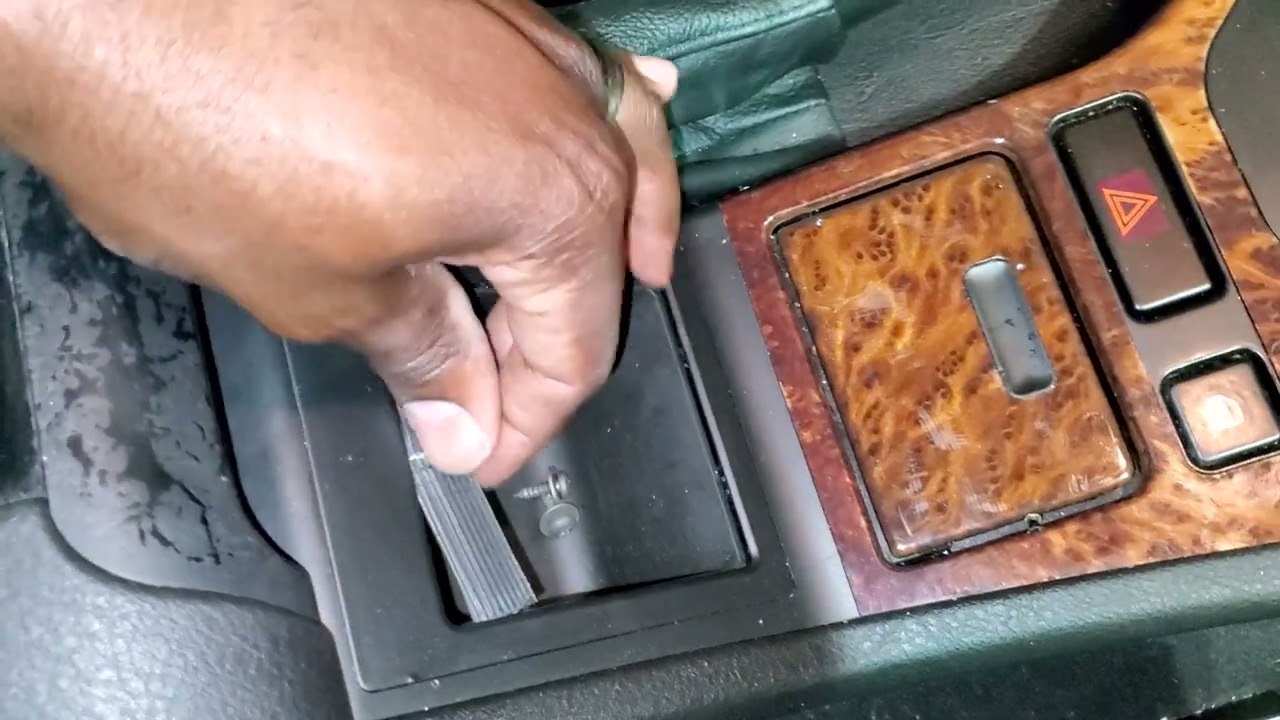 E39  525i 528i 530i 540i  Dual Cup Holder Upgrade  in less than 5mins!