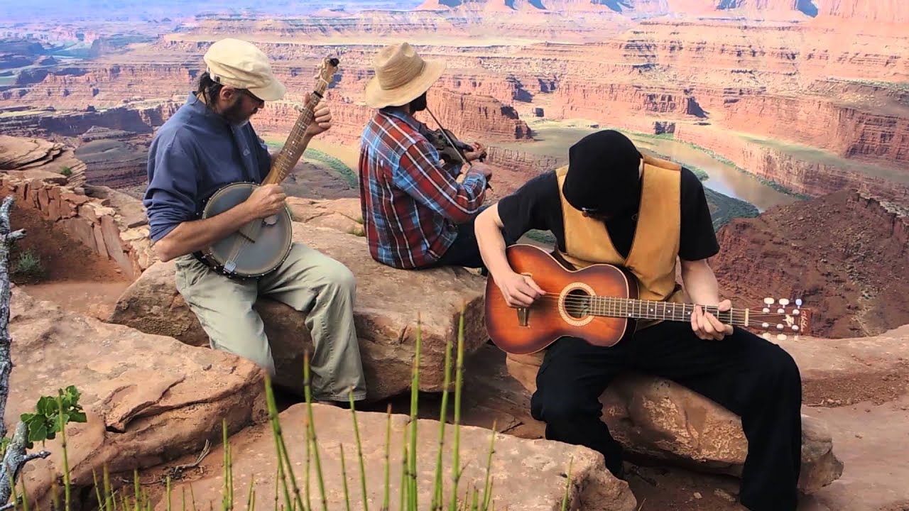 Sals Got Mud Between her Toes - Oldtime in Utah with the Paine Trio