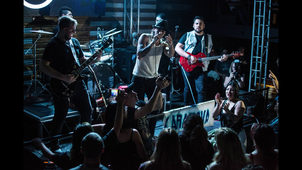 Caranova | Sue&ntilde;os [EN VIVO] #Caranova #Vadenuevo