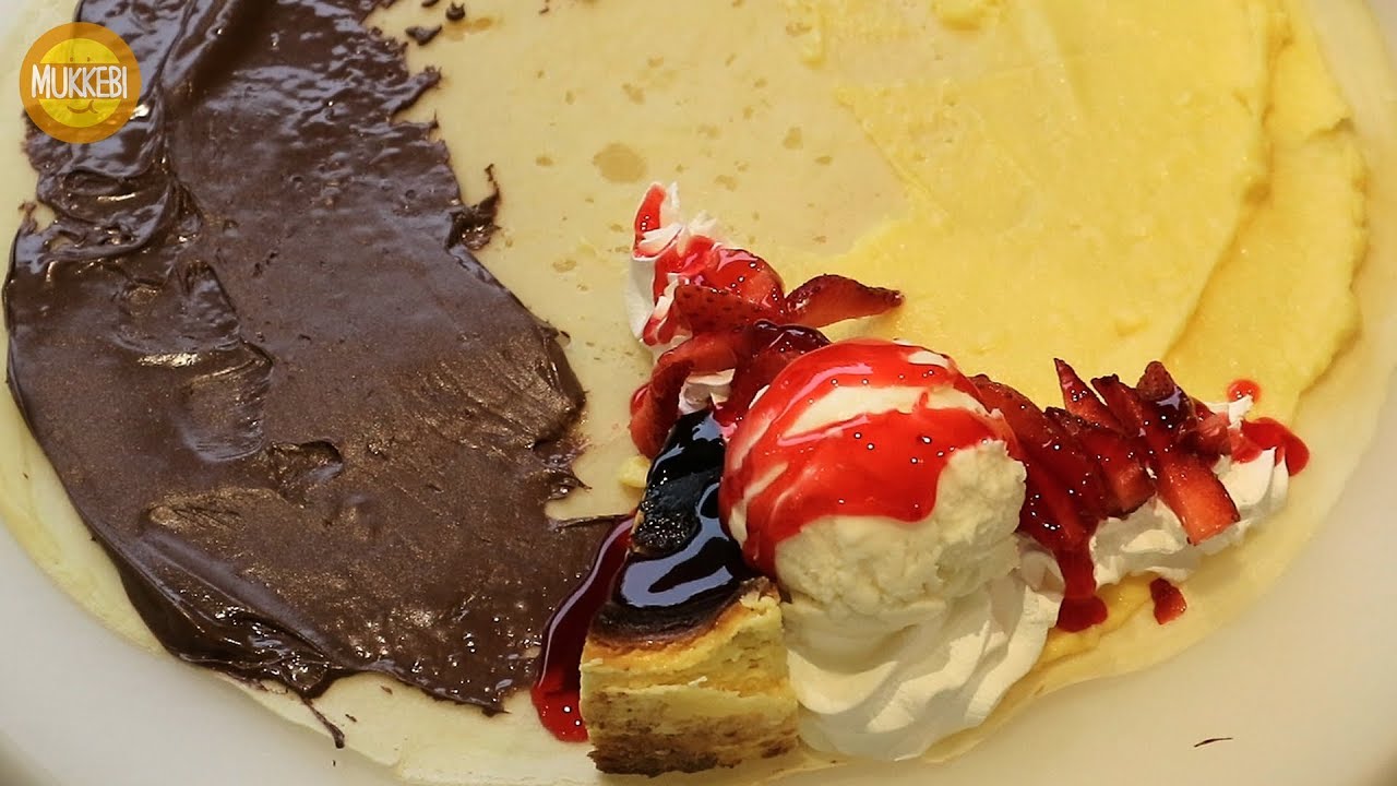 Crepe con fragole, cheesecake e gelato │ Cibo di strada giapponese in Malesia