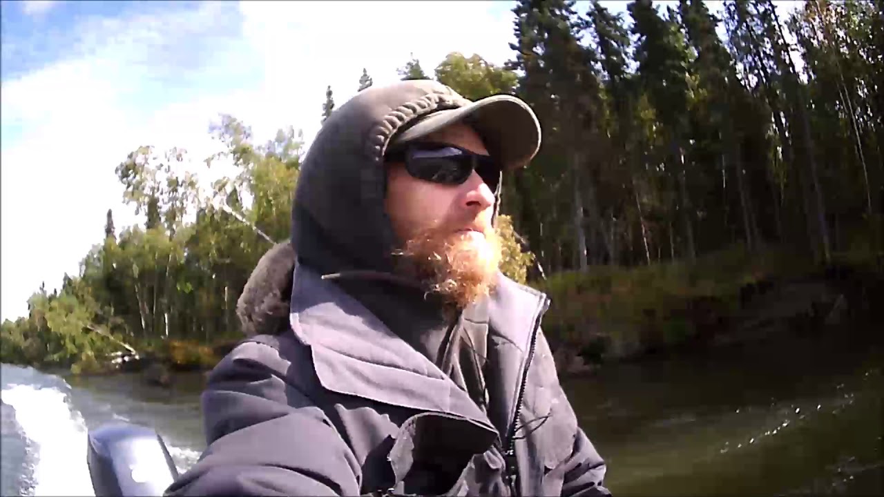 Un Tour sur la Rivi&egrave;re Aniak