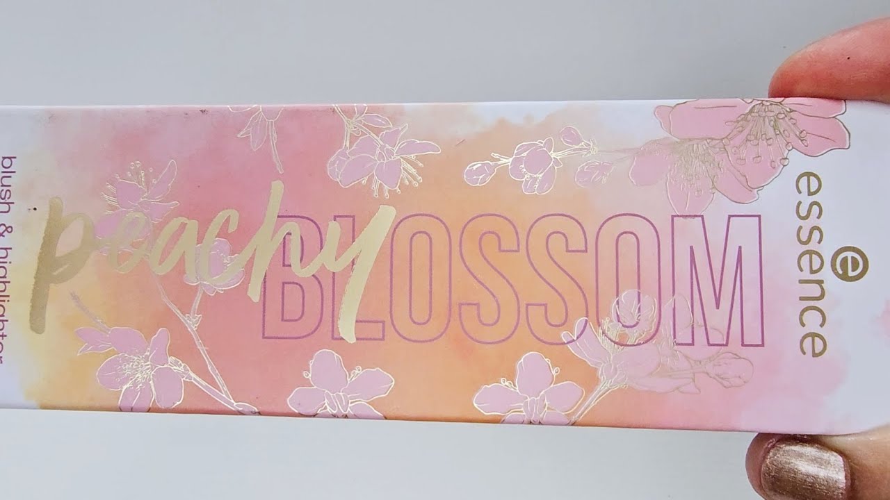Essence Peachy Blossom Blush & Highlighter Palette 🍑🍑🍑🍑🍑