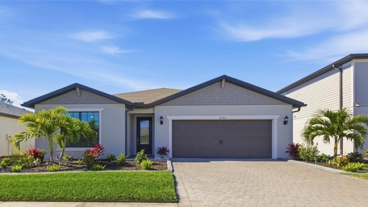 2261 GABEL OAK DRIVE, NORTH PORT, FL Presented by Renee Schmidt.
