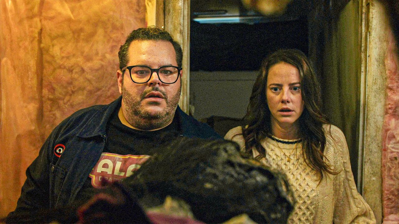 Siblings Discover a 30-Year-Old Corpse Hidden in Their Parents&rsquo; Basement