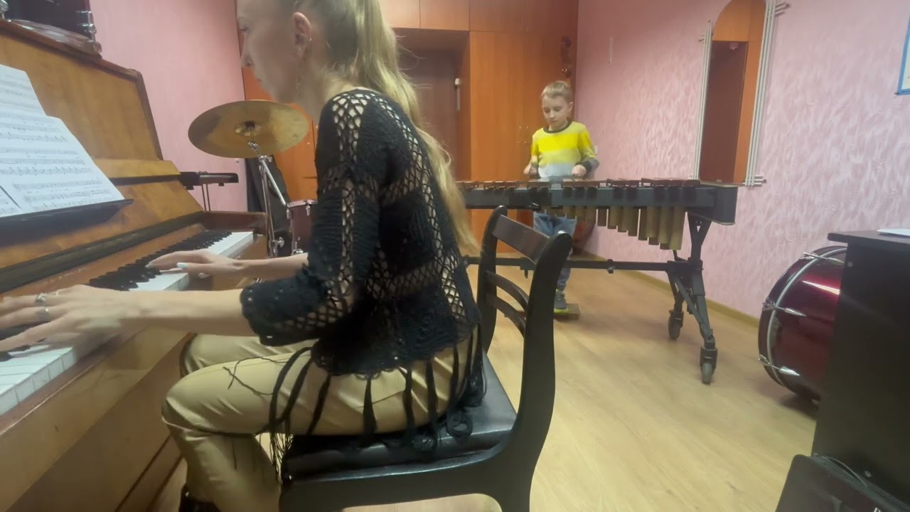 Дешук Тимофей - Французская народная песня 