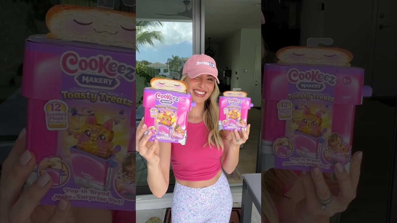 Trying the viral cookeez makery toaster!! Can it really transform into a plushie? 😱