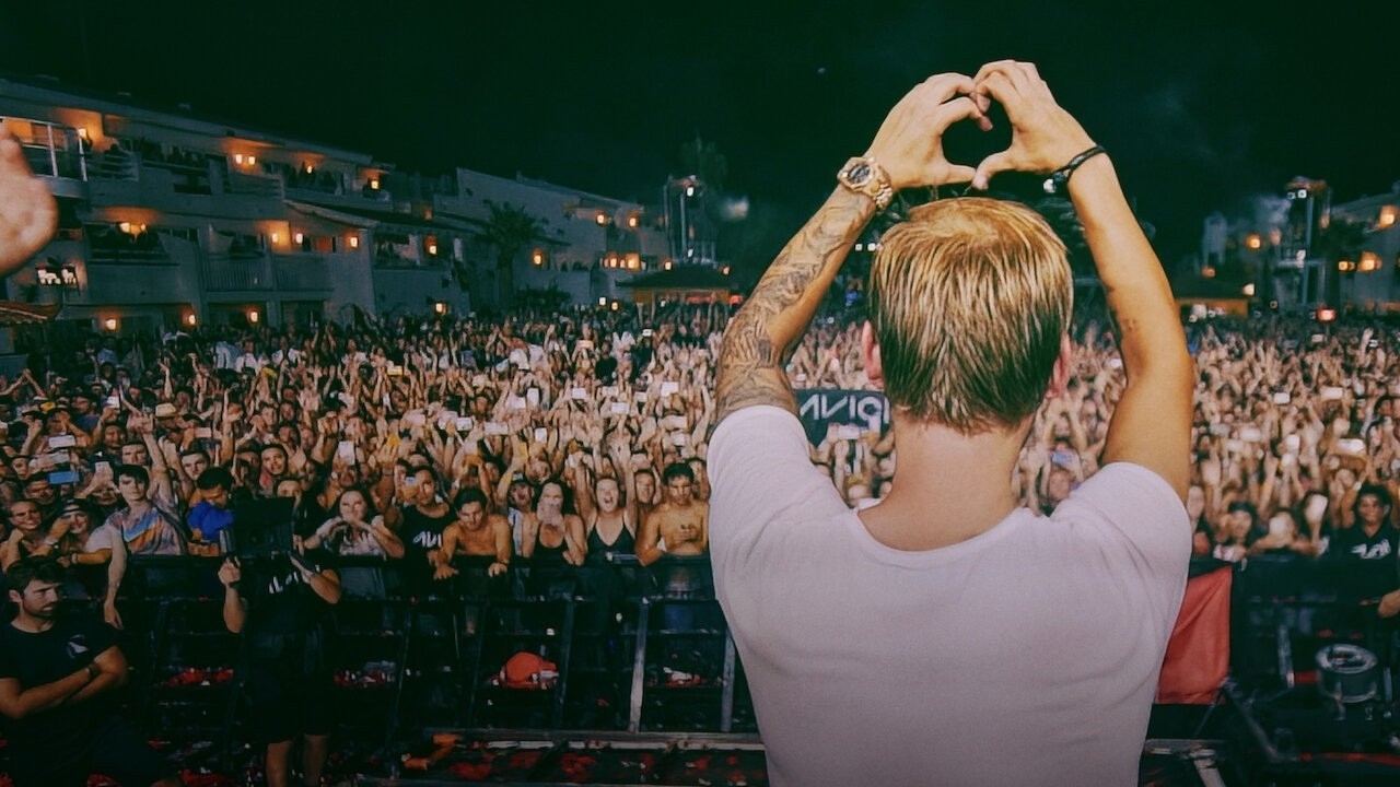 Avicii - The Final Show | Ushua&iuml;a Ibiza 2016 | Full Live Set [Avicii Community]  ◢ ◤