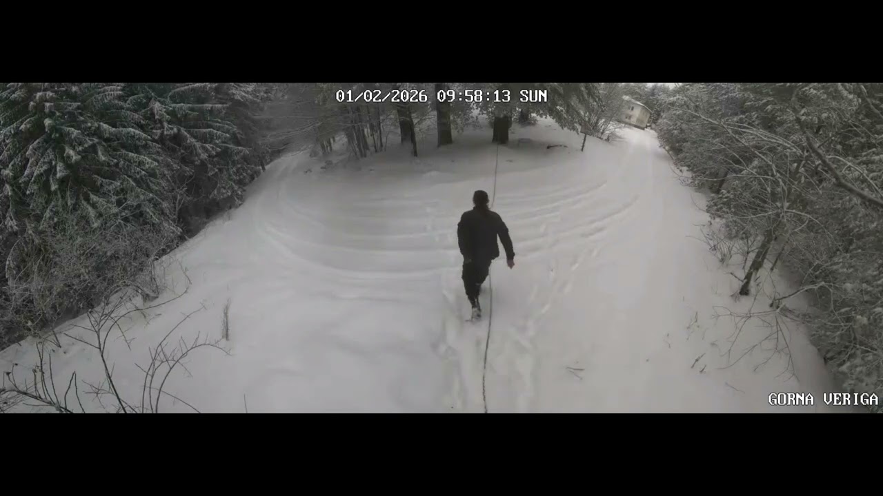 Кадри от хижа 