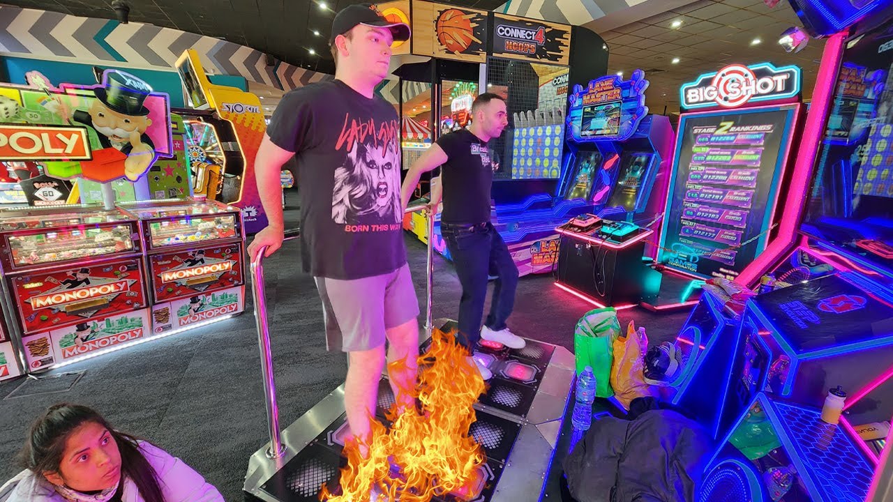 Hollywood Bowl Sheffield | Video Game Arcade Tours 🇬🇧