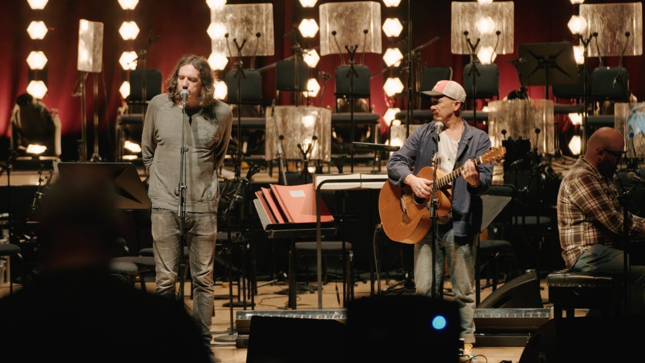 Foy Vance - Don't Give In: A Mantra with Gary Lightbody (Live from Belfast)