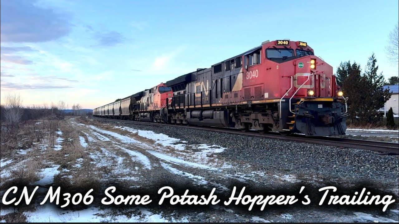 CN M306, Some Potash Hopper’s Trailing 