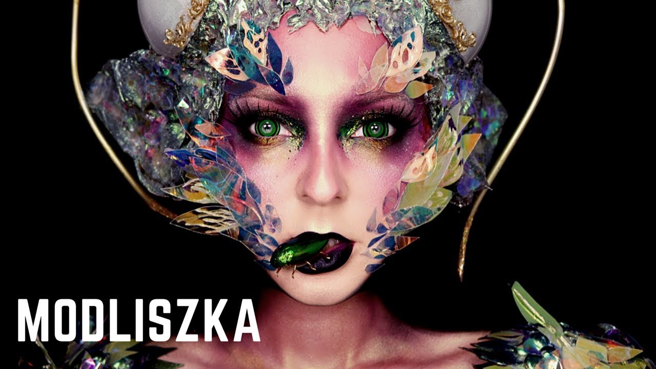 MODLISZKA✨ Charakteryzacja i przebranie na Halloween