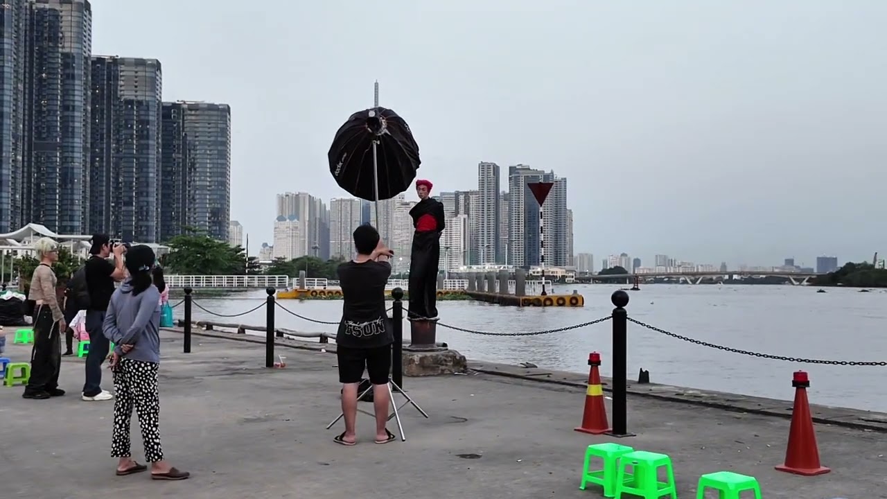 Tết Sài Gòn Đẹp Lắm Sài Gòn Ơi, Bất Ngờ Phát Hiện Khu Mới Đẹp Lãng Mạn Ít Người Biết