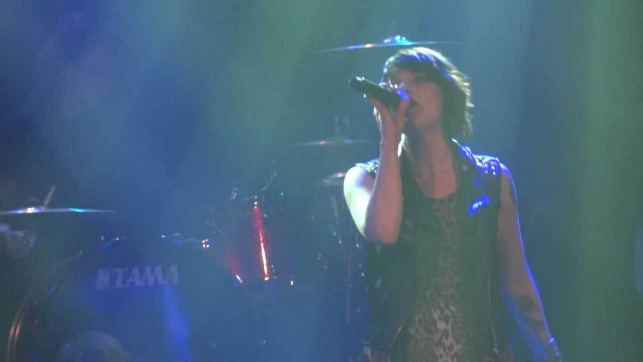 Flyleaf - 