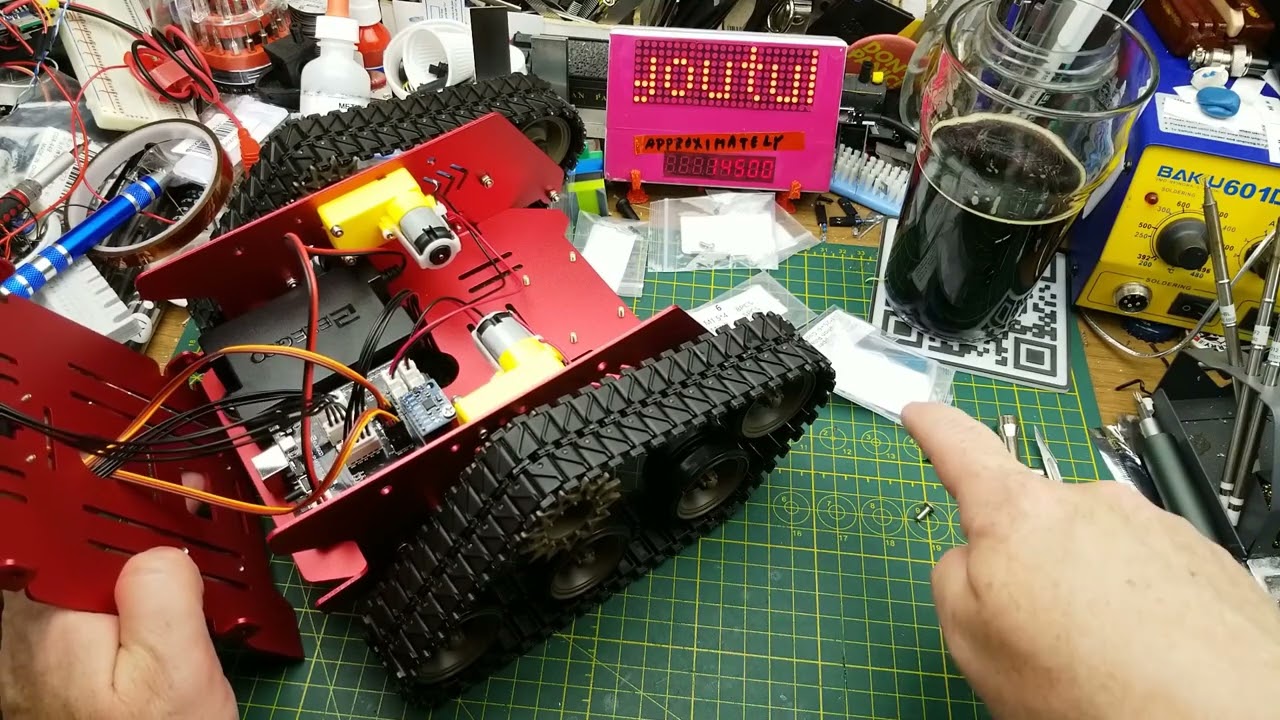 First look: Elegoo Conqueror robot tank kit