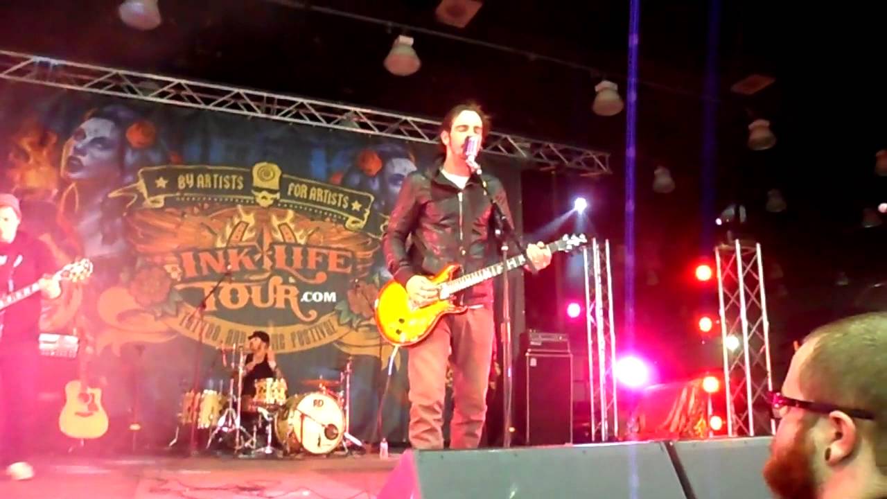 Adam Gontier (NEW BAND) 