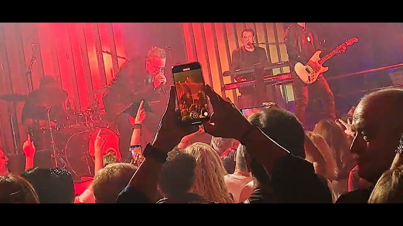 Mind2Mode sala Moon 18/10/2024 Where the streets have no name