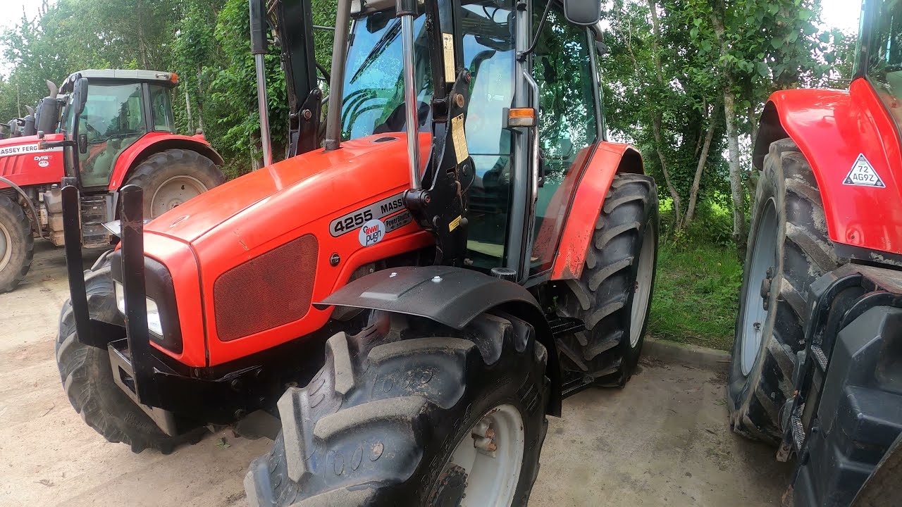2001 Massey Ferguson 4255 Power Shuttle 24/24 4WD 4.0 Litre 4-Cyl Diesel Tractor (95 HP) with Loader