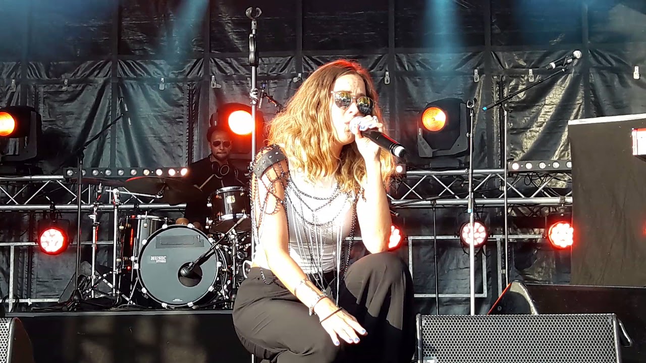 Shana Pearson 