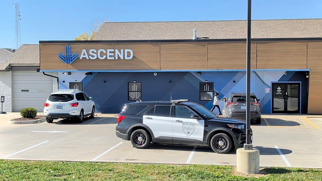WEED DISPENSARY CALL 911- APPARENTLY CAMERA'S STRONGER THAN CANNABIS 🔥