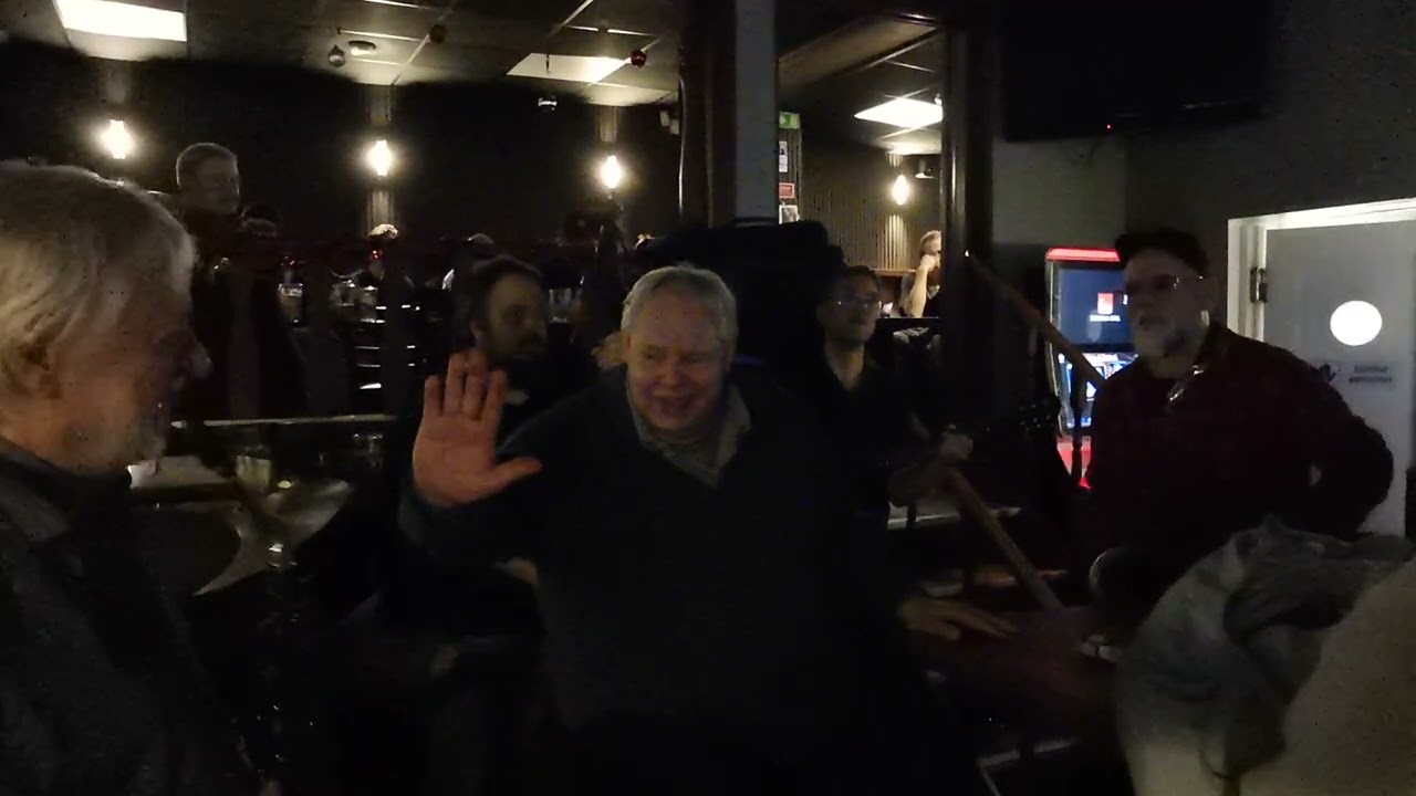 Helge Albin, Karl-Martin Almqvist, Stellan Viking, P-O Nilsson, J. Åman & Olle Dernevik 2025-12-15 