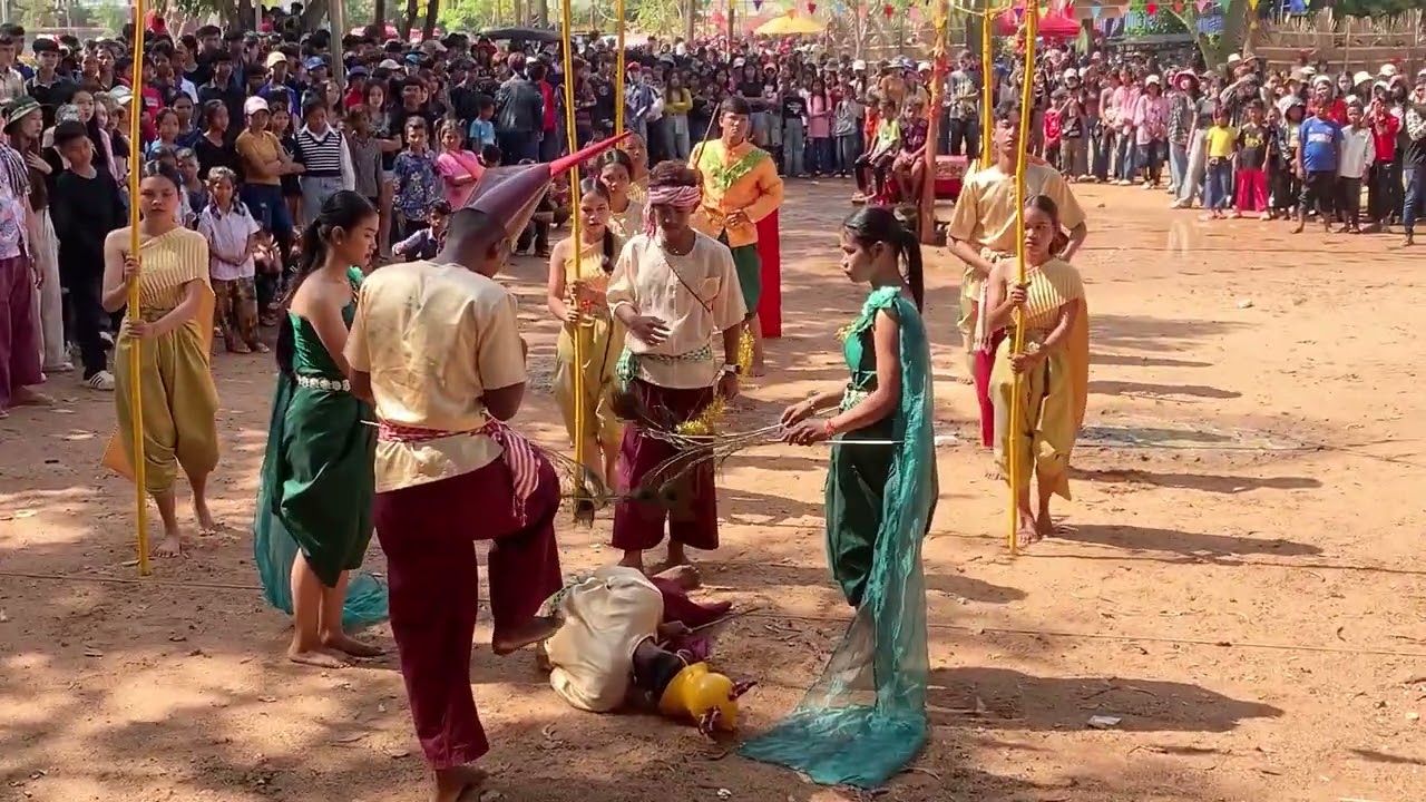 ការសម្តែង របាំត្រុដិ ដោយក្រុមយុវ័ជន វិទ្យាល័យ ហ៊ុនសែន ក្រាំងស្រម៉ 🎉🥰😍