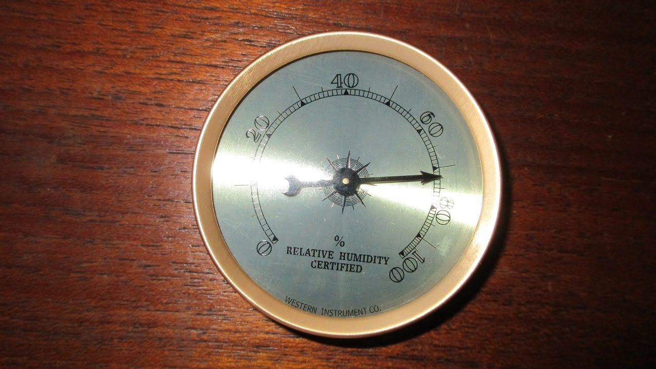 Analog Hygrometer Calibration (Cigar Oasis)
